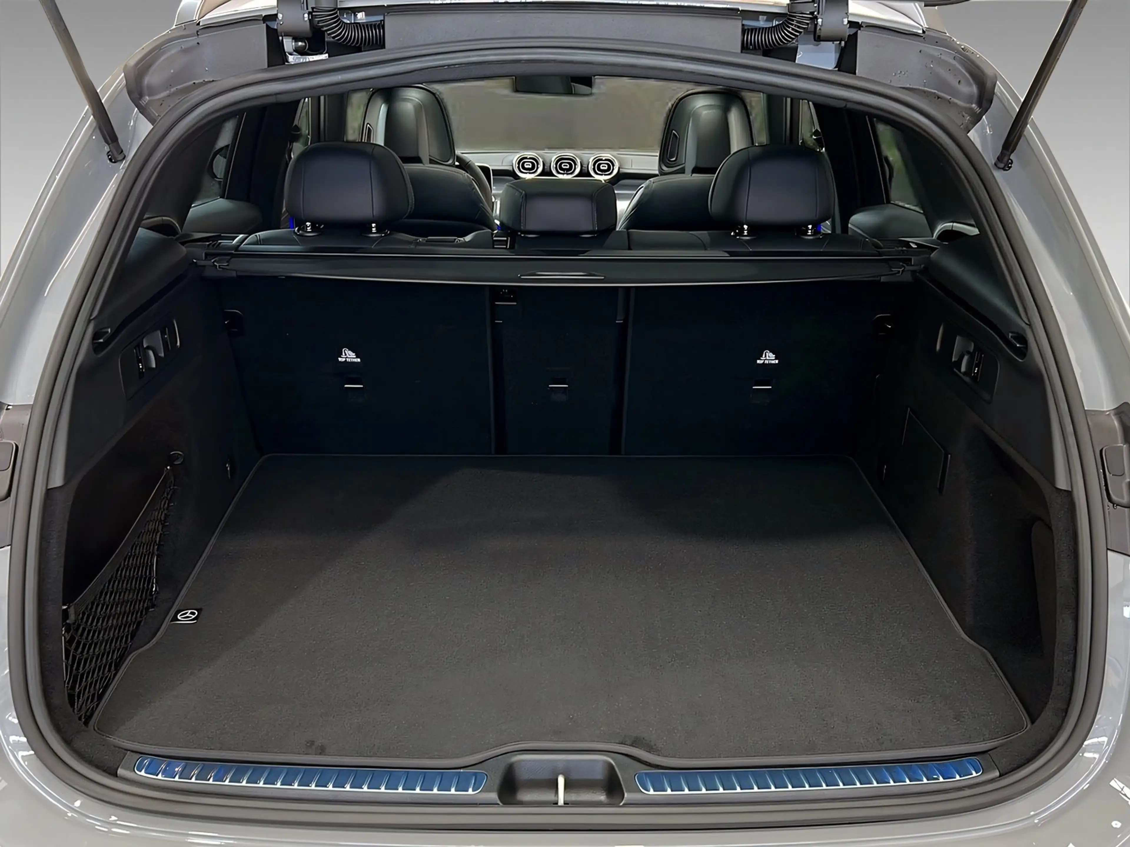 Mercedes-Benz GLC 450 d 4M AMG+DISTR+NIGHT+Burme+Memo+AHK+360° — photo 6