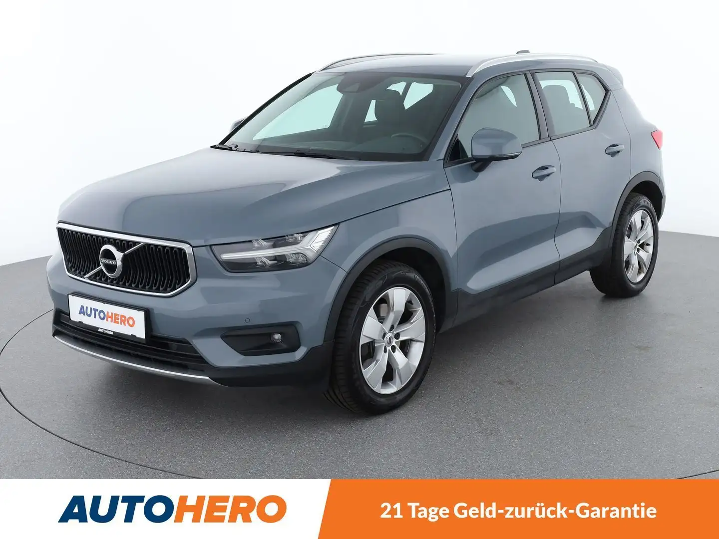 Volvo XC40 2.0 D3 Momentum Pro AWD Aut.*LED*TEMPO*SPUR*TOT* Gris - 1