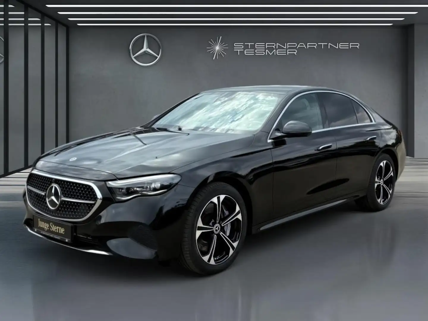 Mercedes-Benz E 400 e 4M Avantg. Panorama DigitalL. Distronic Schwarz - 1