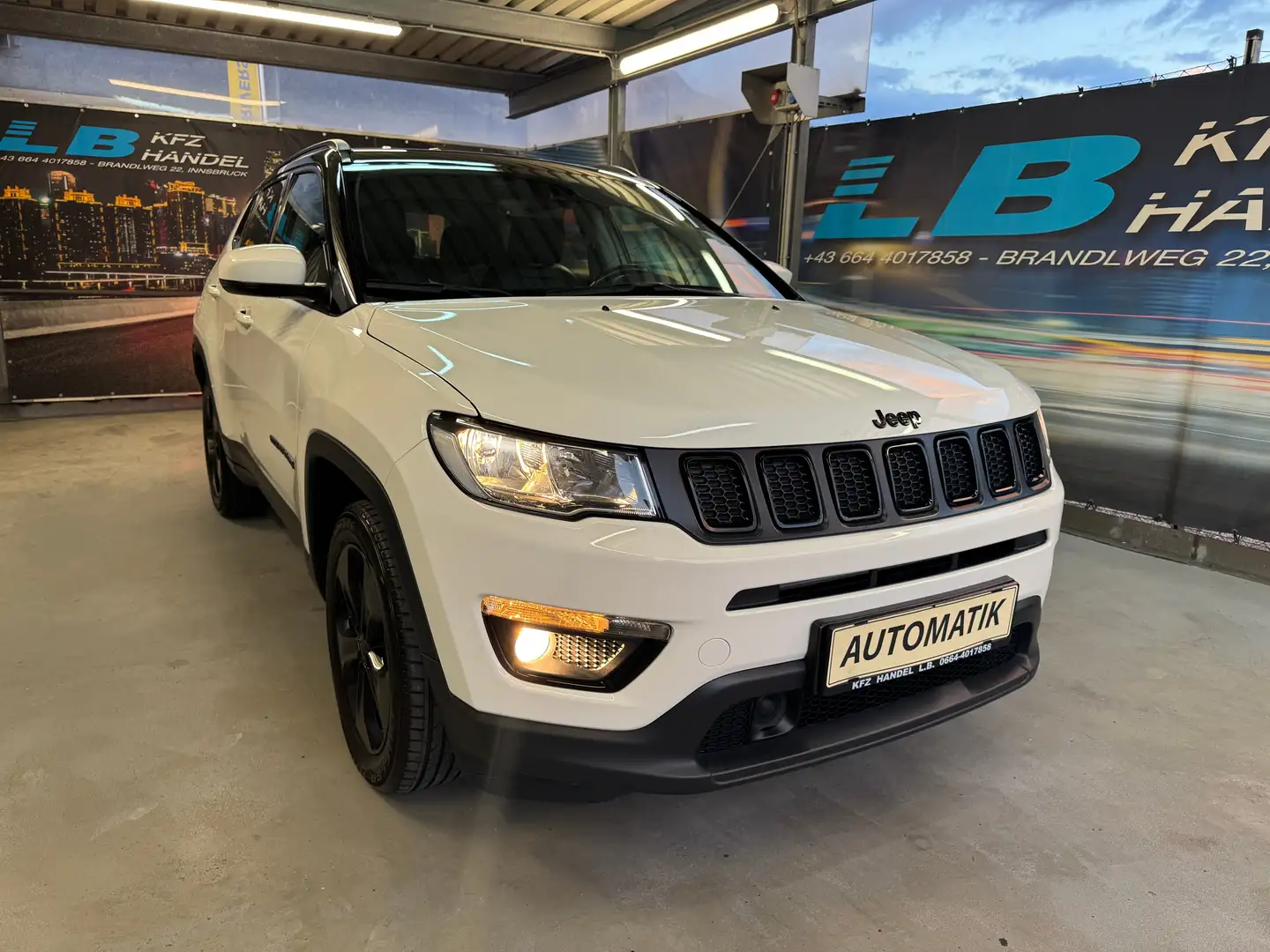 Jeep Compass Longitude 4WD Weiß - 1