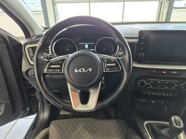 Kia Ceed view 10