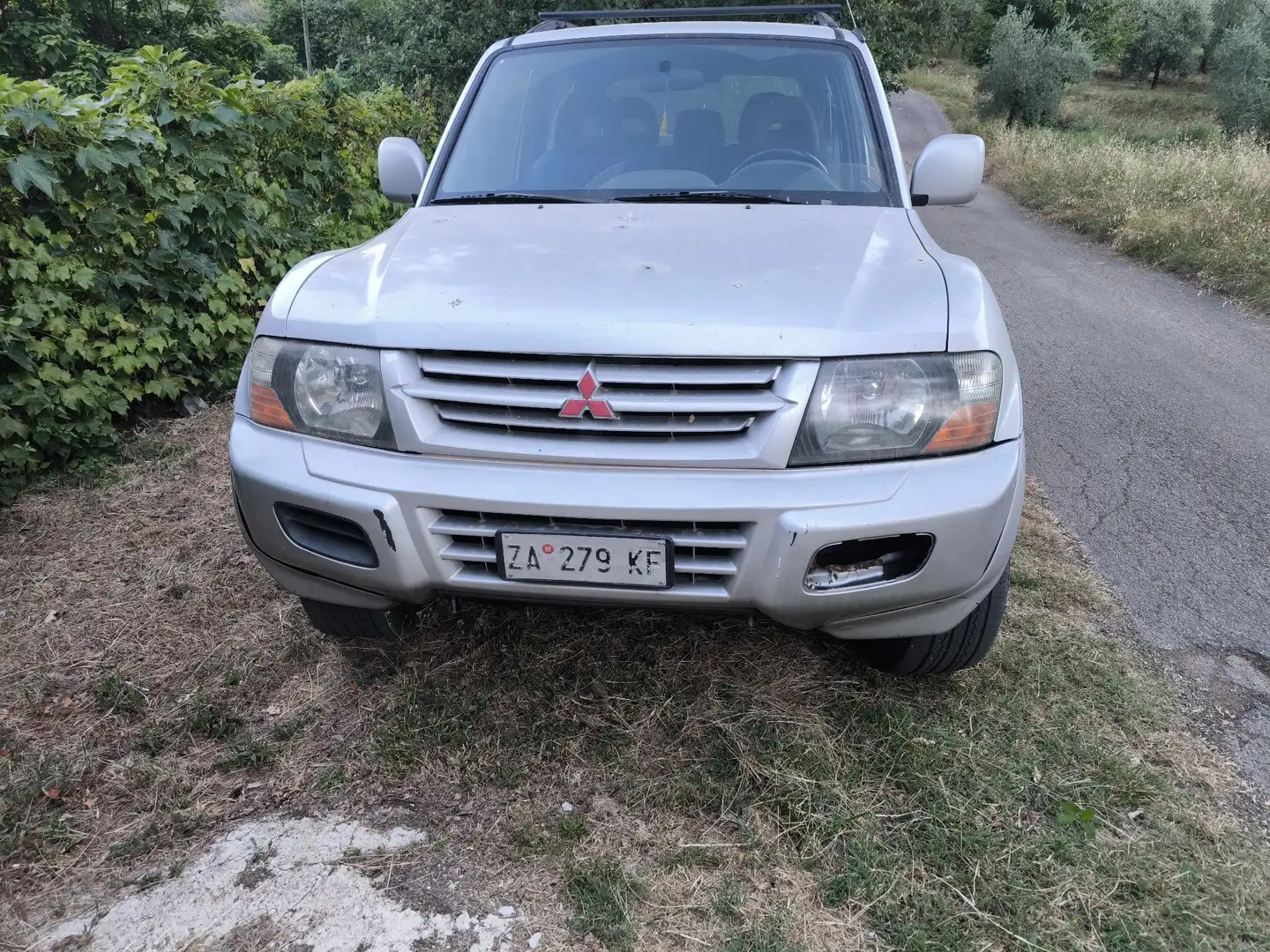 Mitsubishi Pajero 3p 2.5 tdi GLX - 1