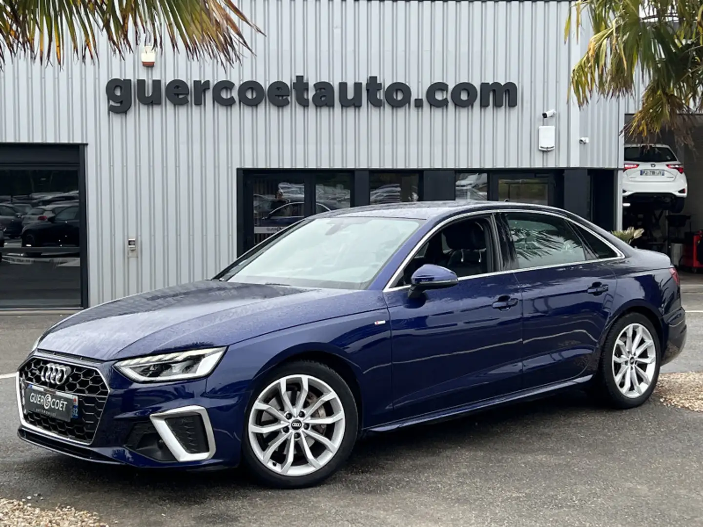 Audi A4 40 TFSI 204CH S LINE S TRONIC 7 Bleu - 1