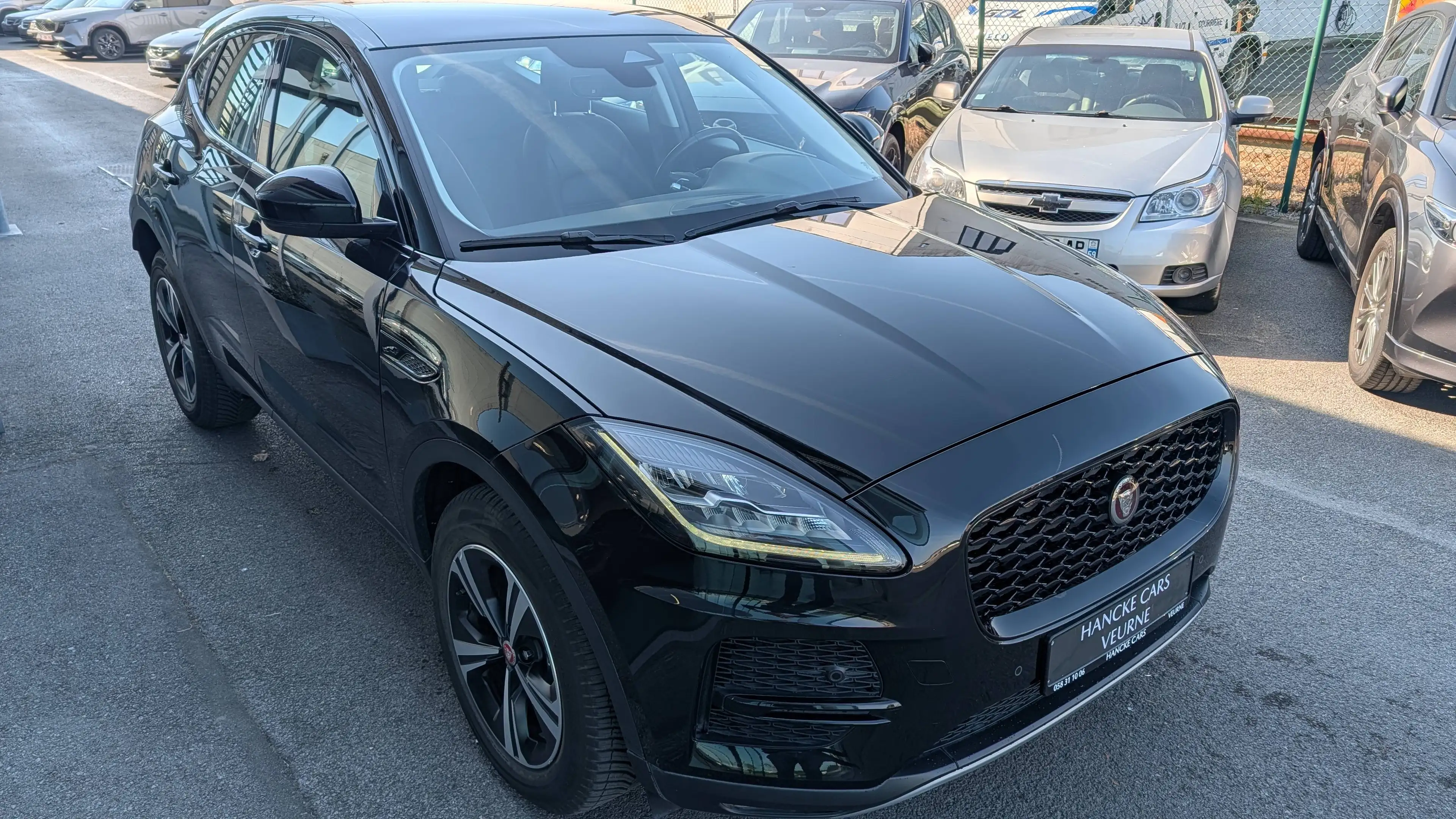 Jaguar E-Pace E-Pace AWD R-Dynamic Black Pack - Camera — photo 6
