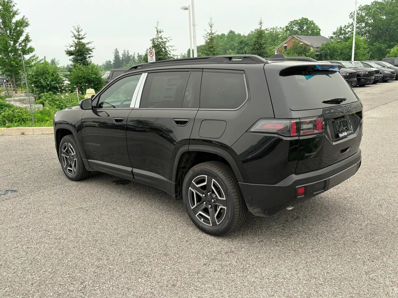 Jeep Cherokee photo Jeep Cherokee