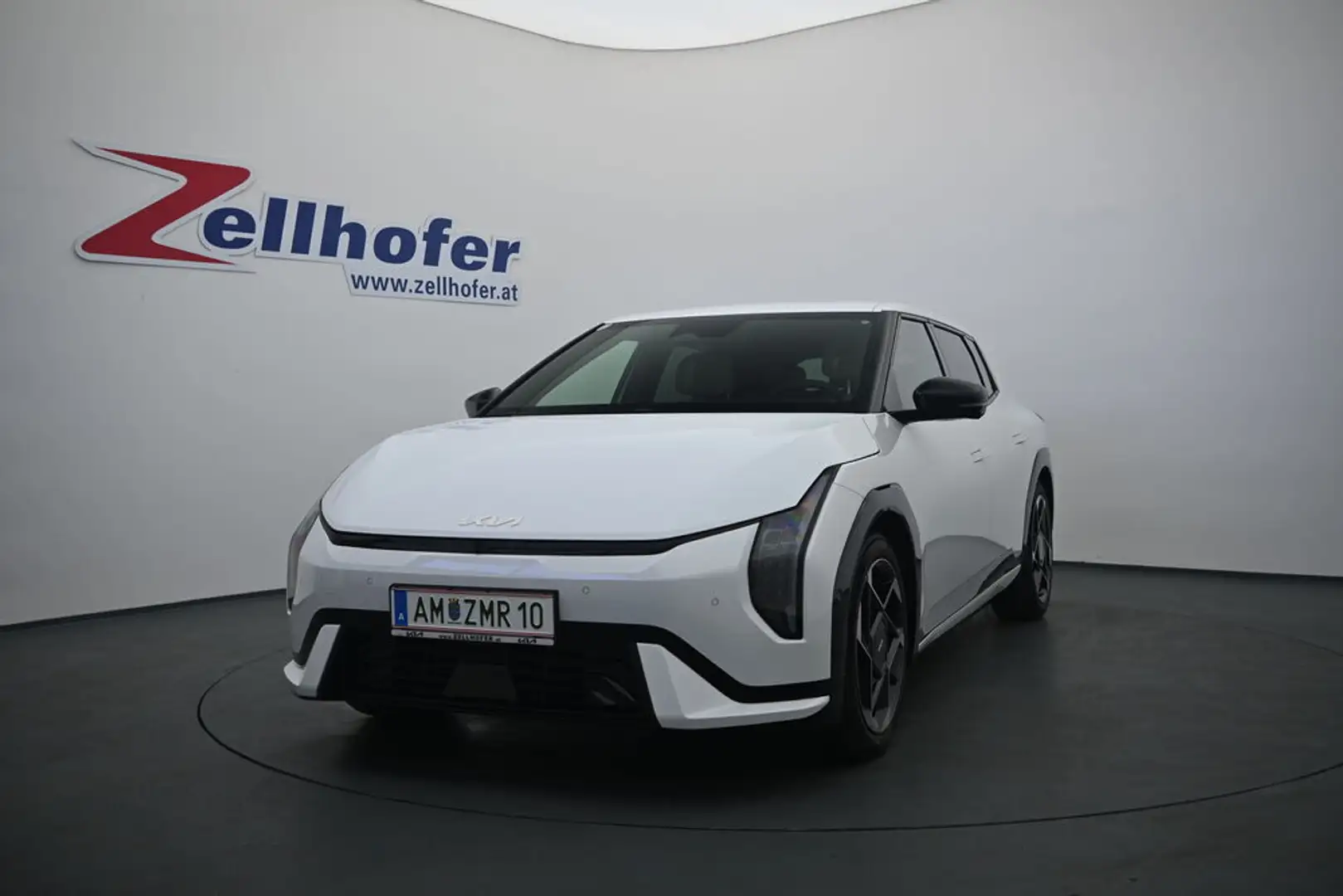 Kia EV4 HB FWD 81,4kWh GT-Line Weiß - 1