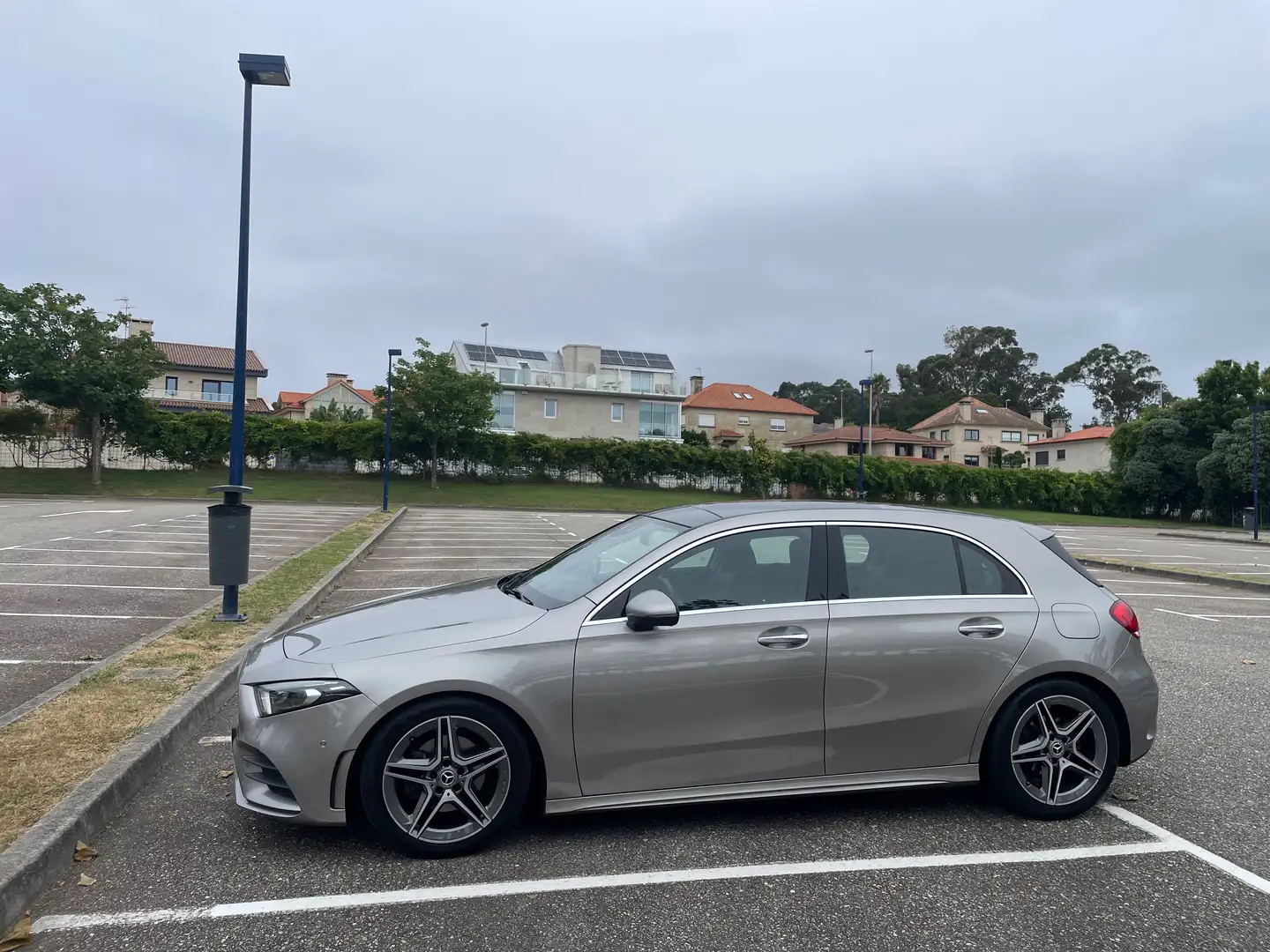 Mercedes-Benz A 200 Plateado - 1