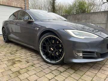 Model S 100 kWh Dual Motor Long Range(EU6.2) Raven