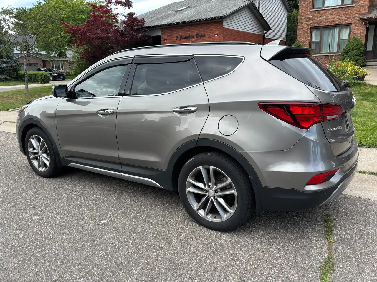 Hyundai SANTA FE снимка Hyundai SANTA FE