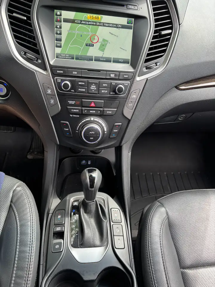 Hyundai SANTA FE снимка Hyundai SANTA FE
