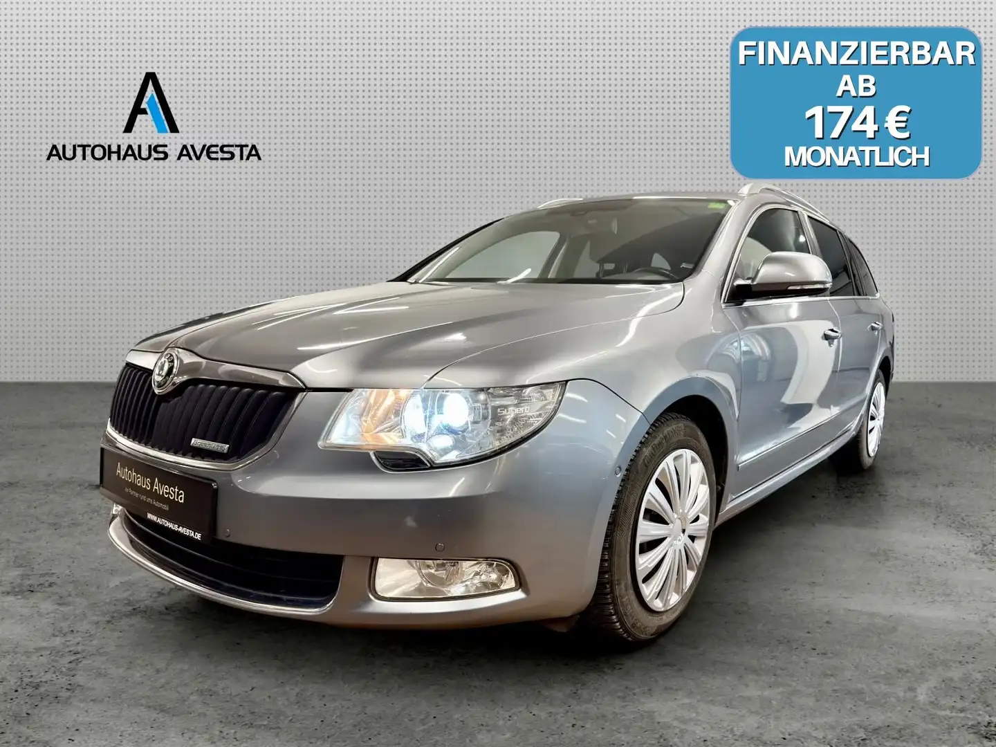 Skoda Superb 1.6 TDI / 1.HA/KEYLESS /WENIG KM/GARANTIE Сірий - 1