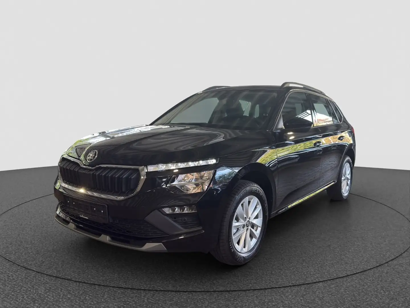 Skoda Kamiq 1.5 TSI DSG Selection AHK Vorber. / Lenkrad hei... Schwarz - 1