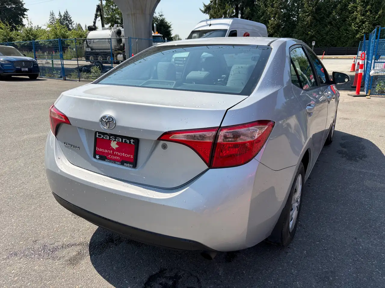 Toyota Corolla снимка Toyota Corolla