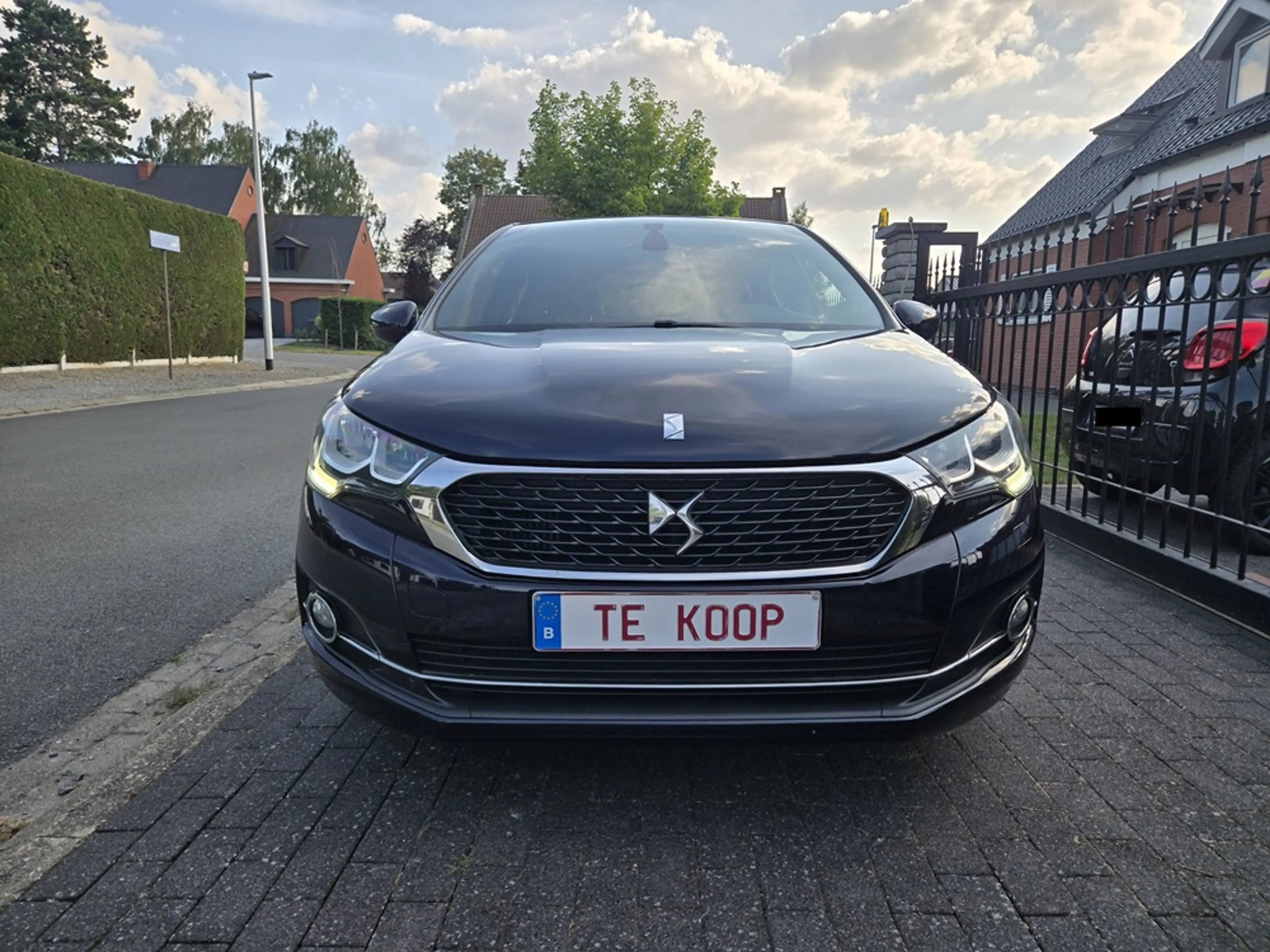 DS Automobiles DS 4 DS 4 1.2 PureTech Business GPS — photo 2