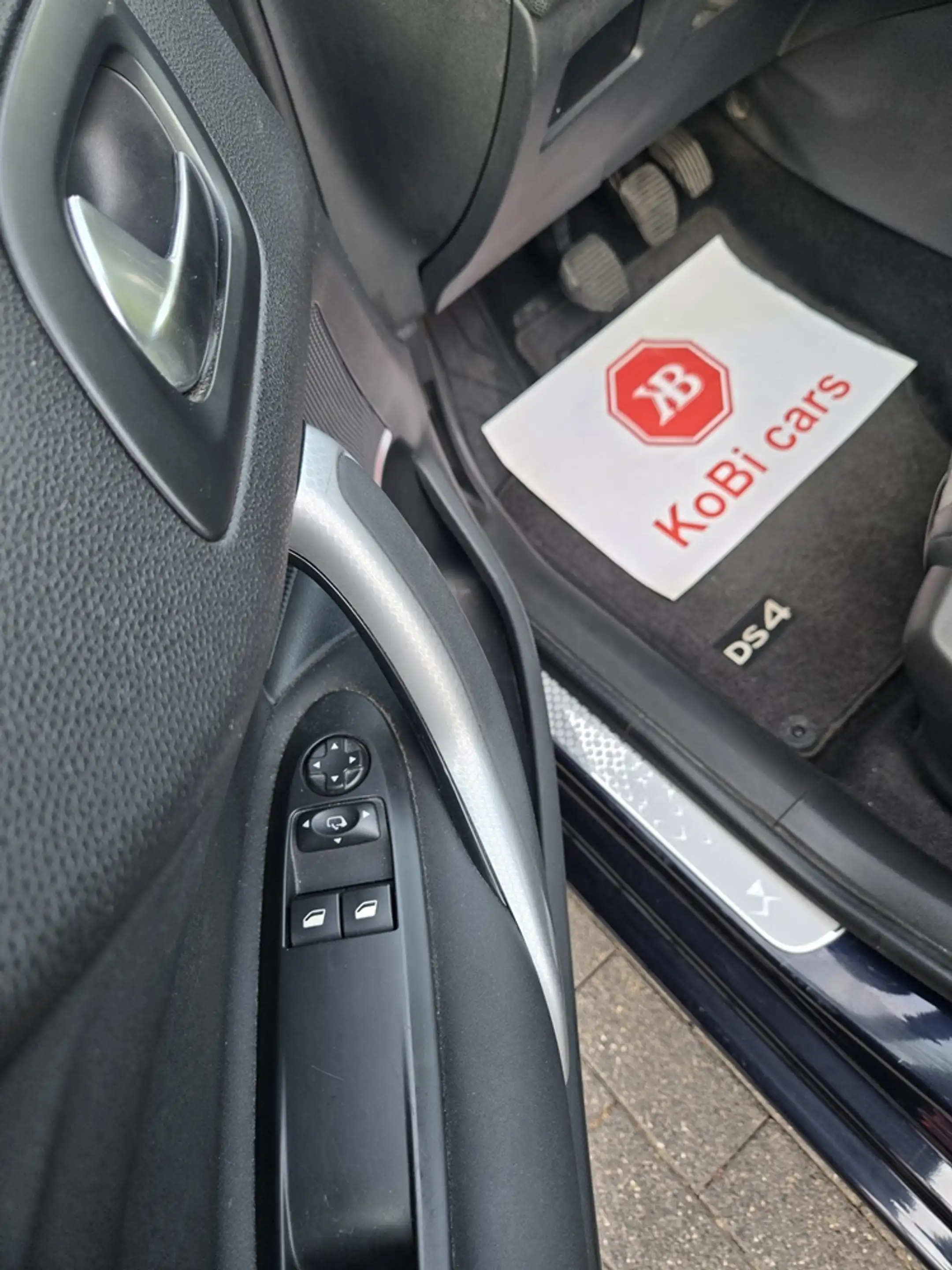 DS Automobiles DS 4 DS 4 1.2 PureTech Business GPS — photo 15