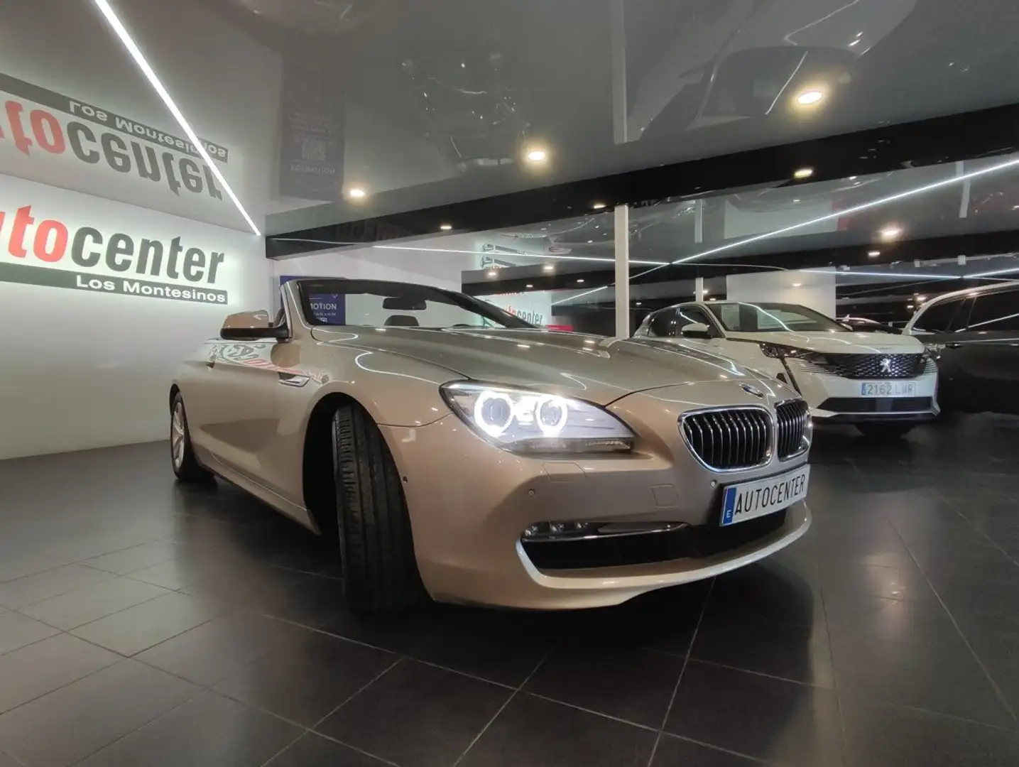 BMW 640 640i Gris - 2