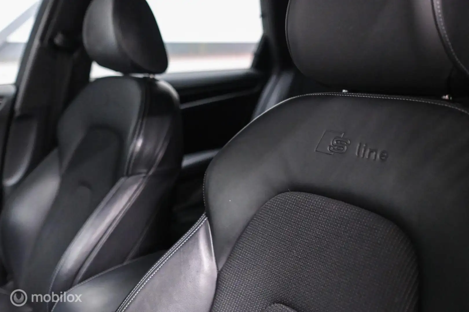 Audi A4 Avant 1.8 TFSI S Edition | Sportstoelen | NAP NL a Gris - 2