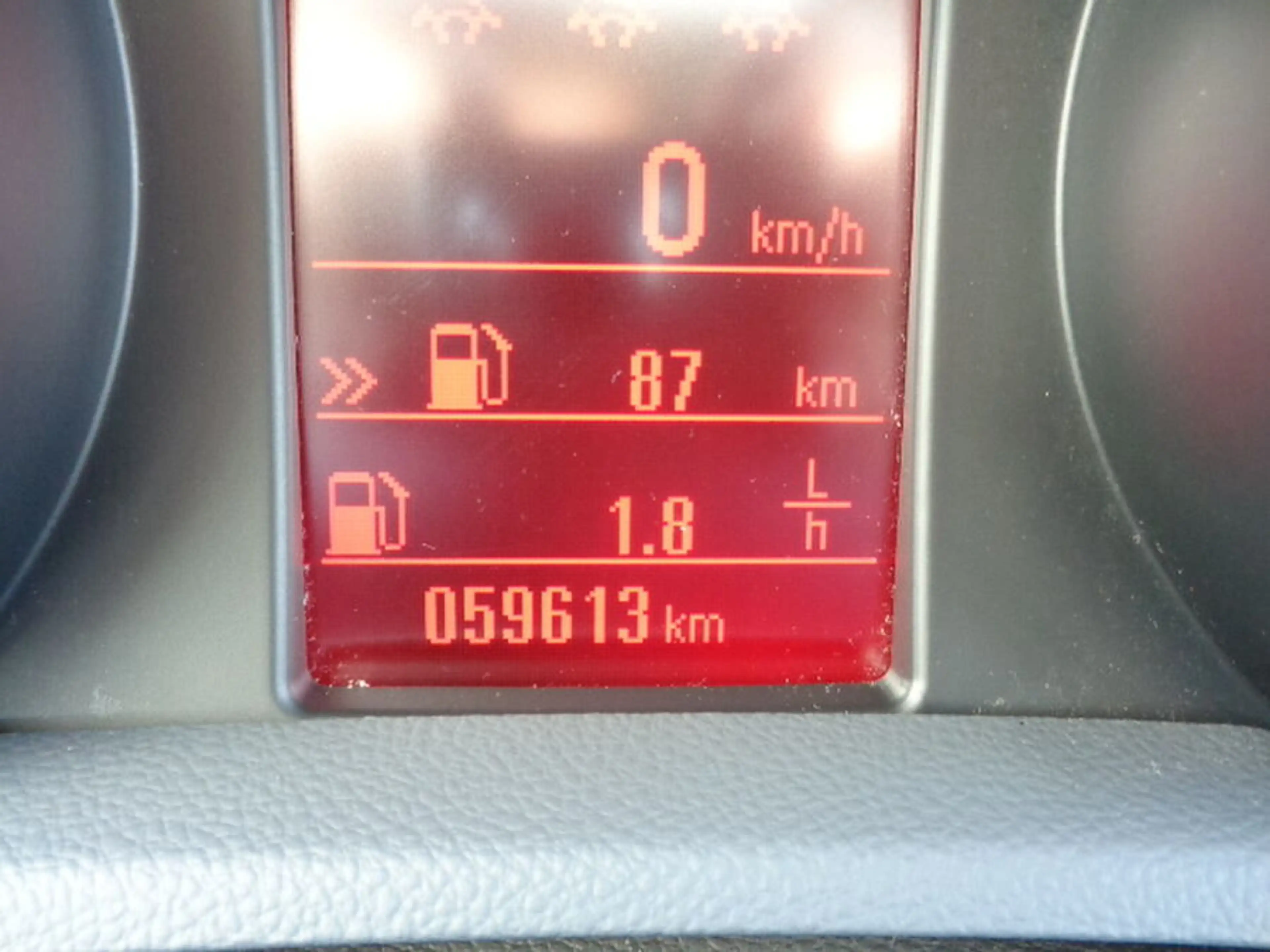 Opel Mokka 1,6 Cosmo — photo 12