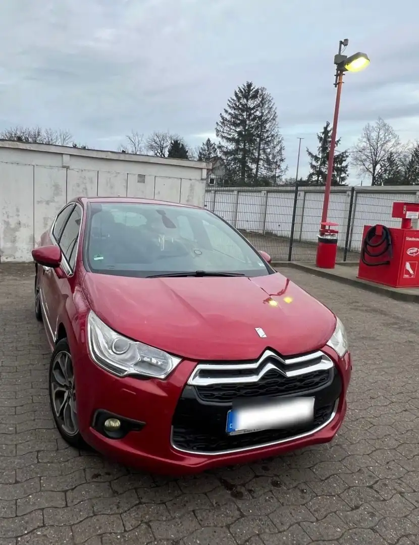 Citroen DS4 e-HDi 110 EGS6 SoChic - 1