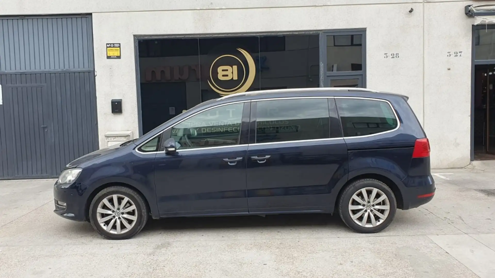 Volkswagen Sharan 2.0TDI Sport DSG Azul - 1