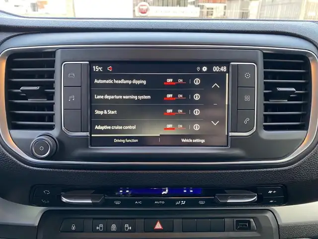 Opel Zafira Life view 11