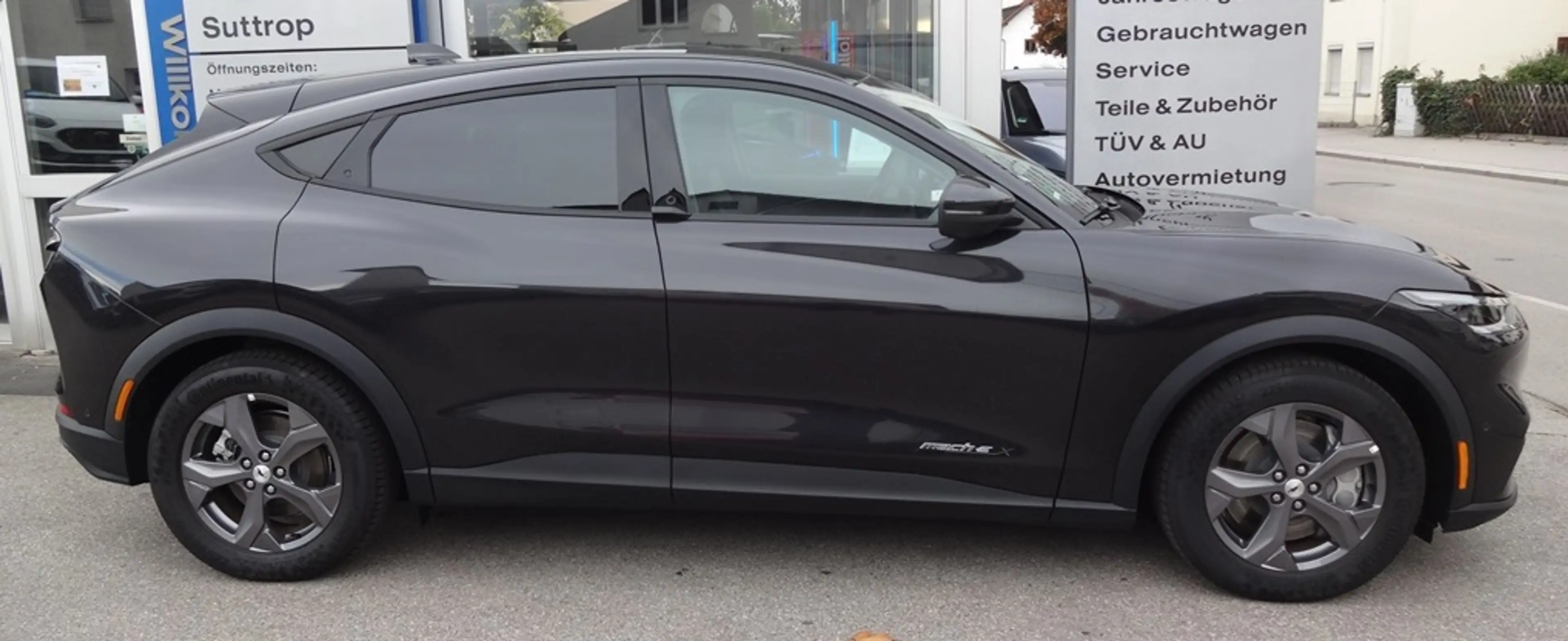 Ford Mustang Mach-E Mach-E Extended 99KW mit Technologiepaket 2 — photo 3
