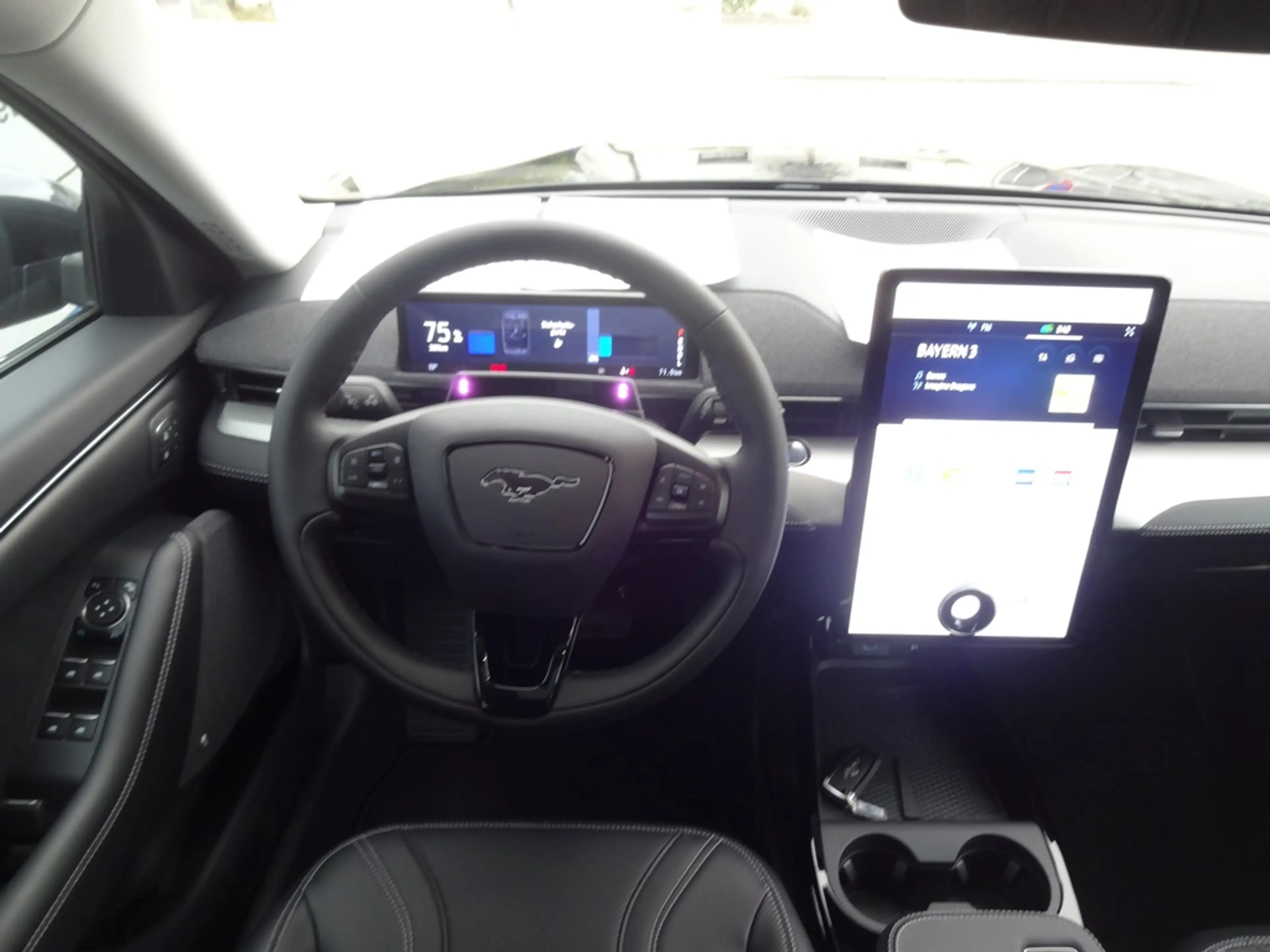 Ford Mustang Mach-E Mach-E Extended 99KW mit Technologiepaket 2 — photo 15