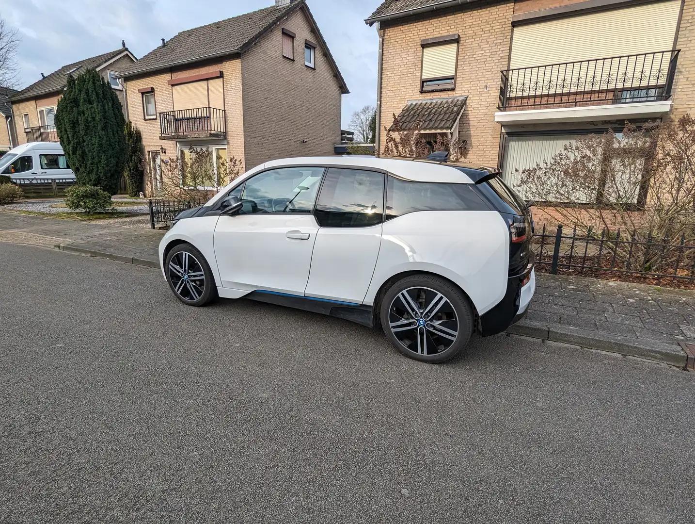 BMW i3 BMW i3 60Ah (22 kWh)​​ (+REX) Full Option White - 2