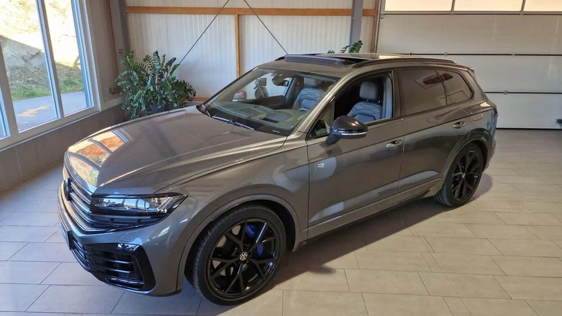 Volkswagen Touareg 4Motion V6 TSI eHybrid PHEV '''' R-LINE '''' Grau - 2