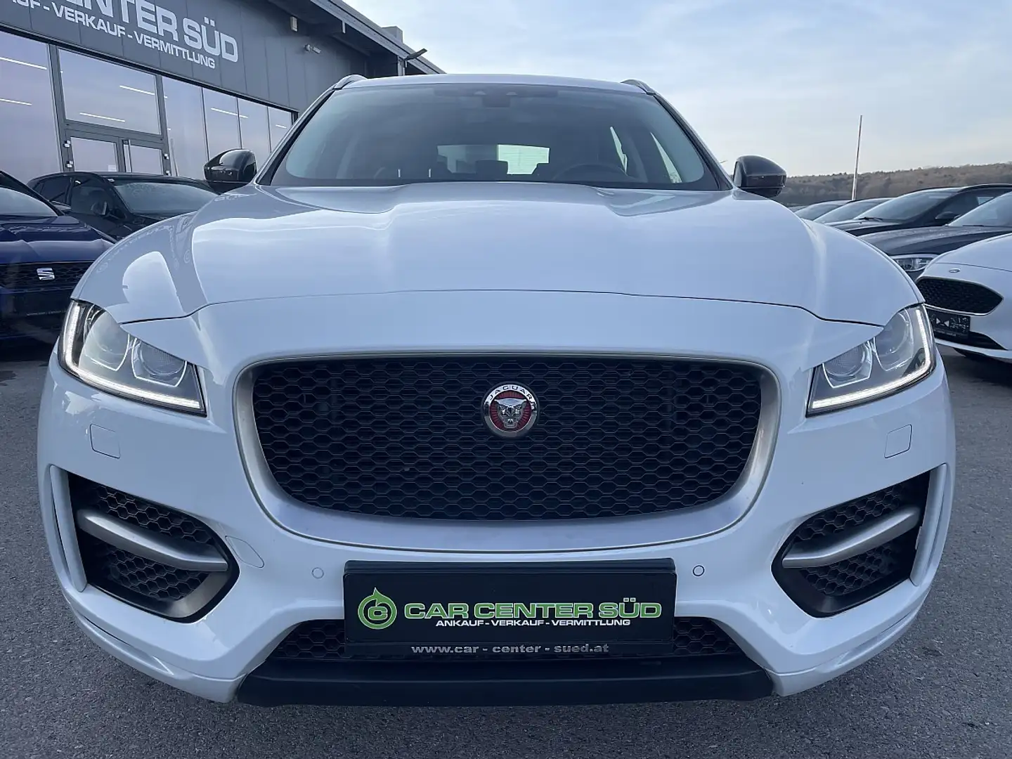 Jaguar F-Pace 30d AWD R-Sport Aut. Weiß - 2