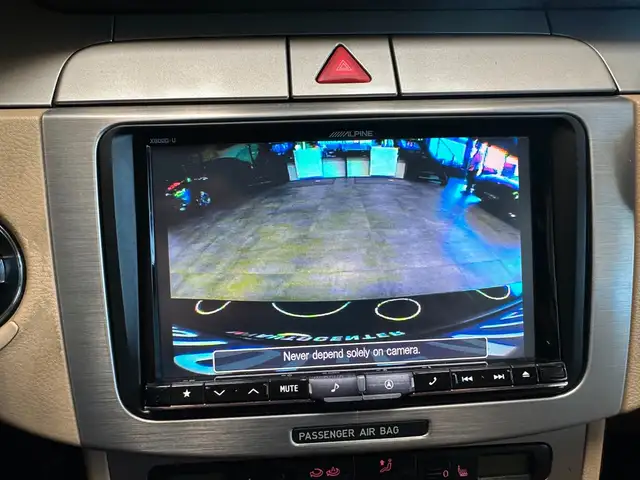 Volkswagen Passat view 15