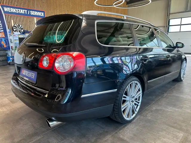 Volkswagen Passat view 17