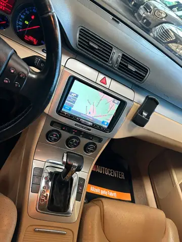 Volkswagen Passat view 12