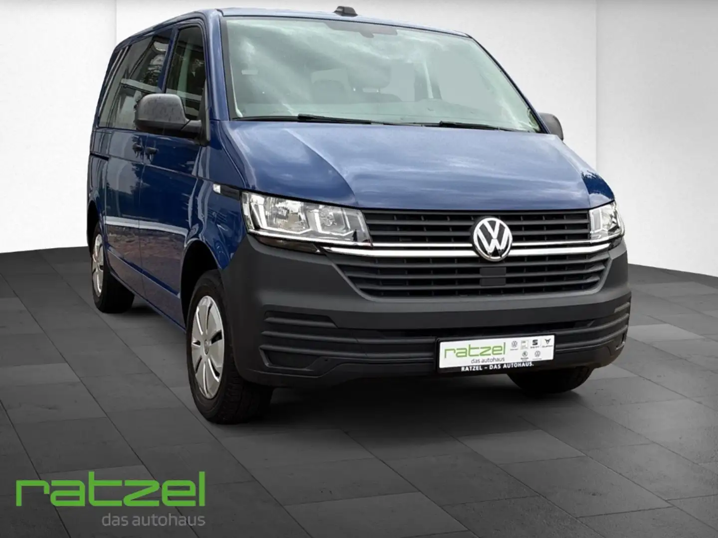 Volkswagen T6.1 Kombi 2.0 TDI 9 Sitze+Sitzheizung+ DAB SHZ Notbremsass. Blau - 2