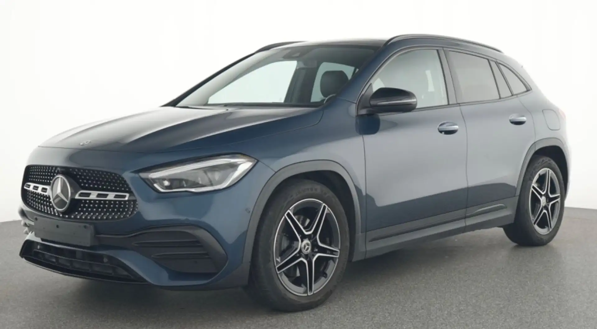 Mercedes-Benz GLA 180 d AMG PANO LEDER AMBI WIEDE LED KAM Blau - 1