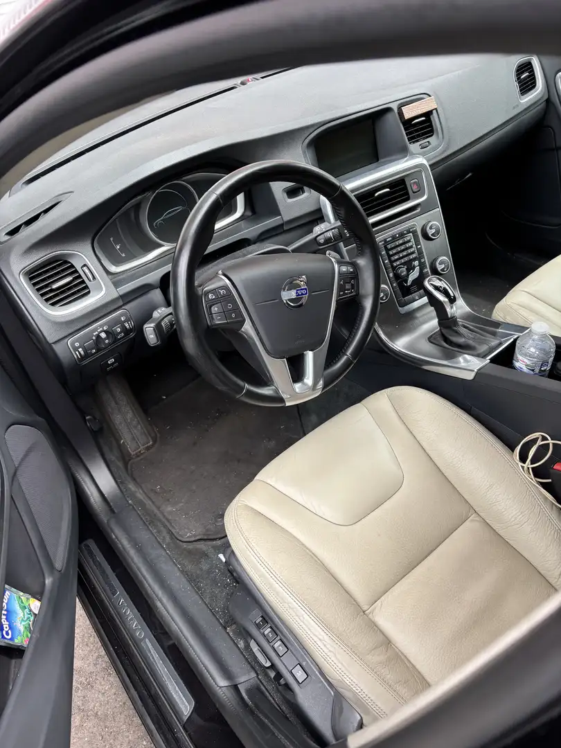 Volvo V60 1.6 D2 Summum Powershift - 2