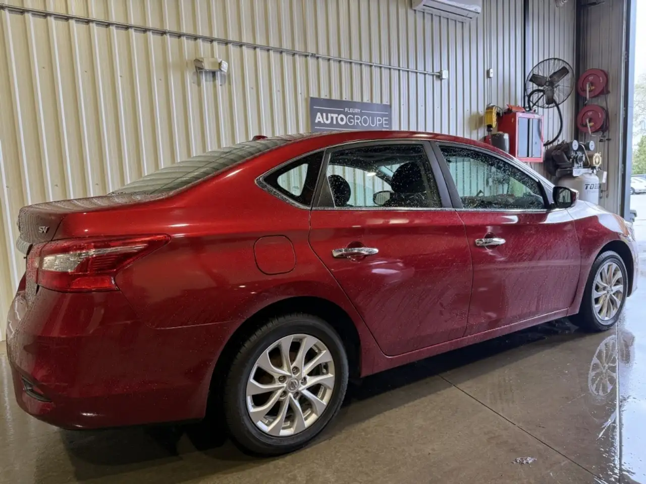 Nissan Sentra снимка Nissan Sentra