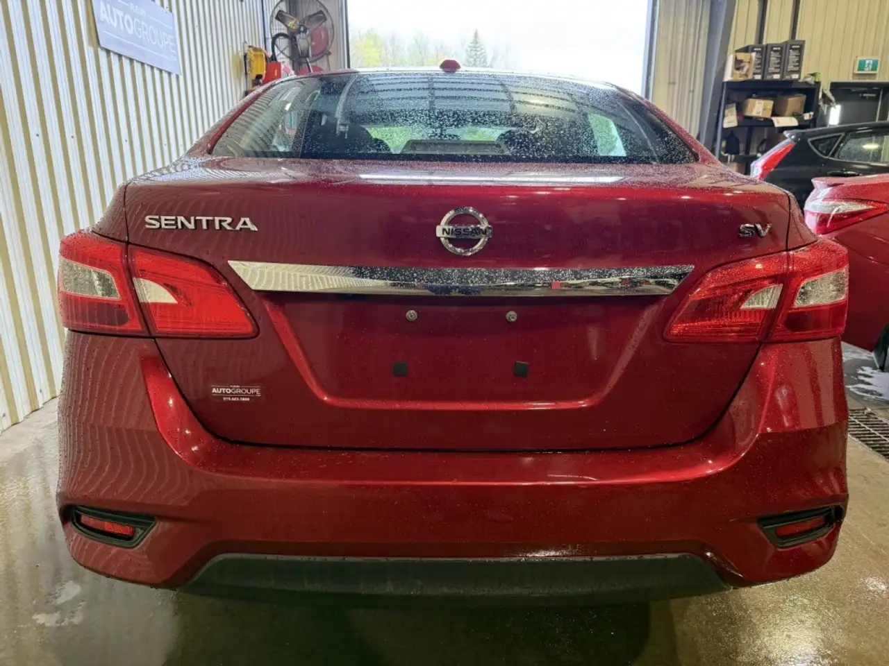 Nissan Sentra снимка Nissan Sentra