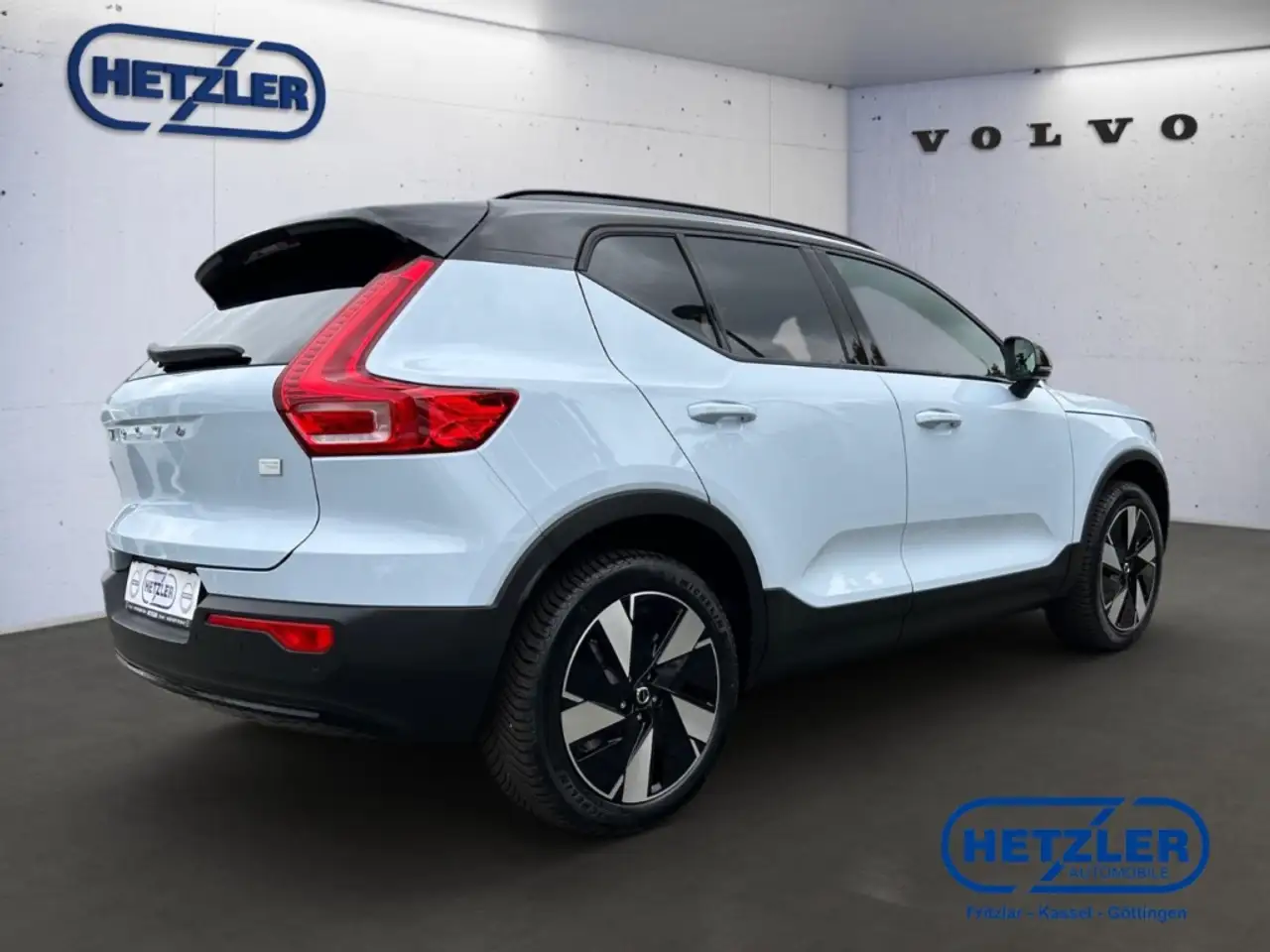 Volvo XC40 Recharge Twin Motor Plus AWD Einstufig Leder 3