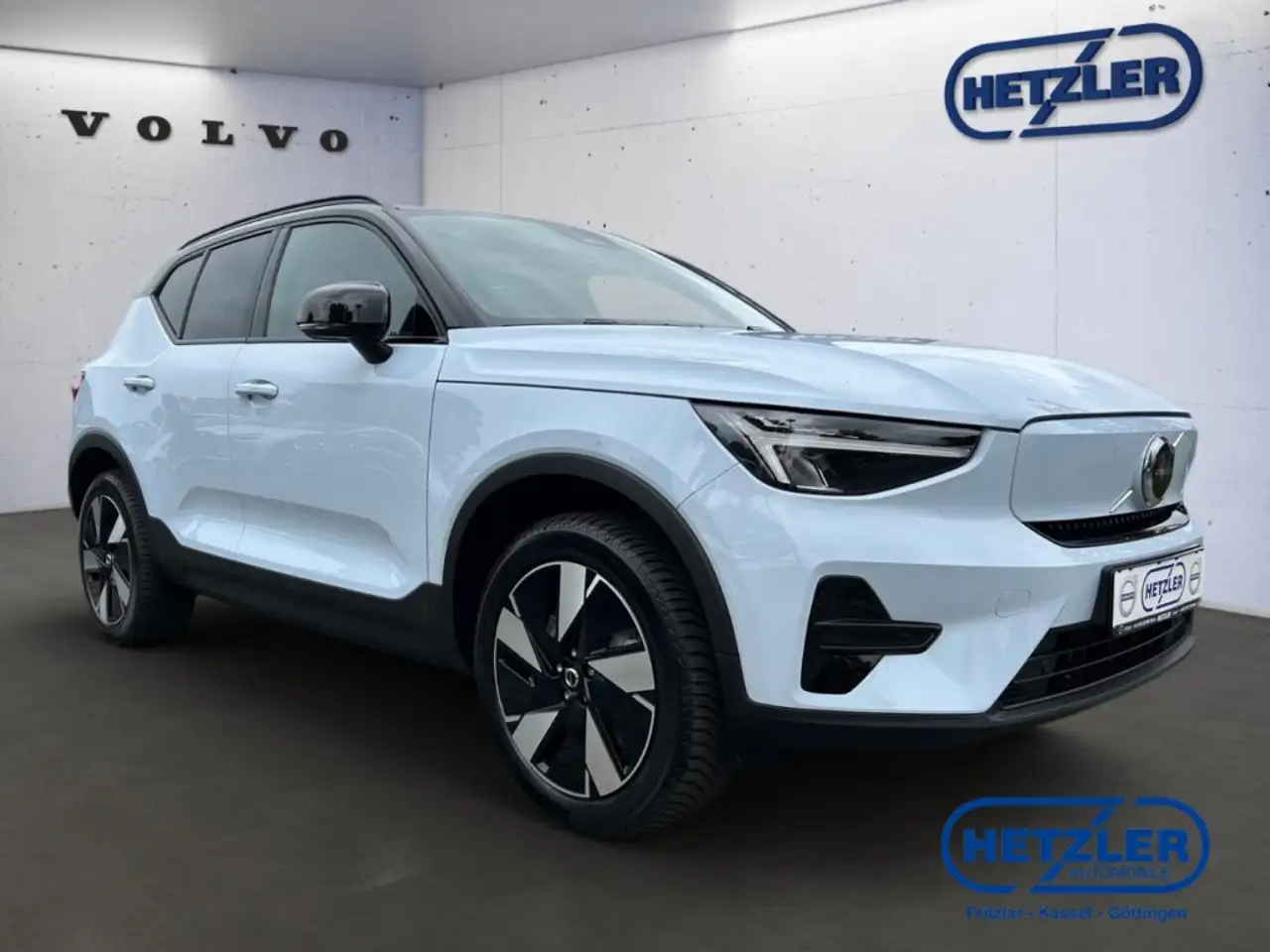 Volvo XC40 Recharge Twin Motor Plus AWD Einstufig Leder 2