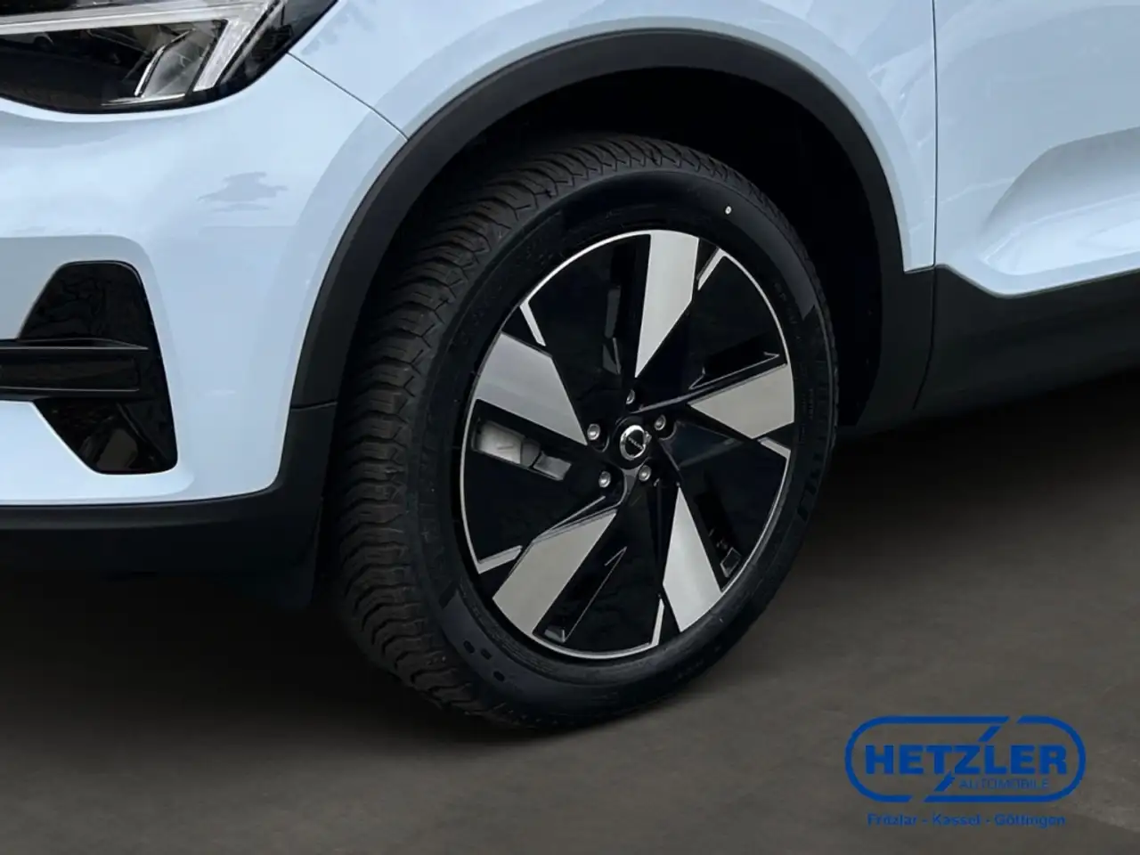 Volvo XC40 Recharge Twin Motor Plus AWD Einstufig Leder 6