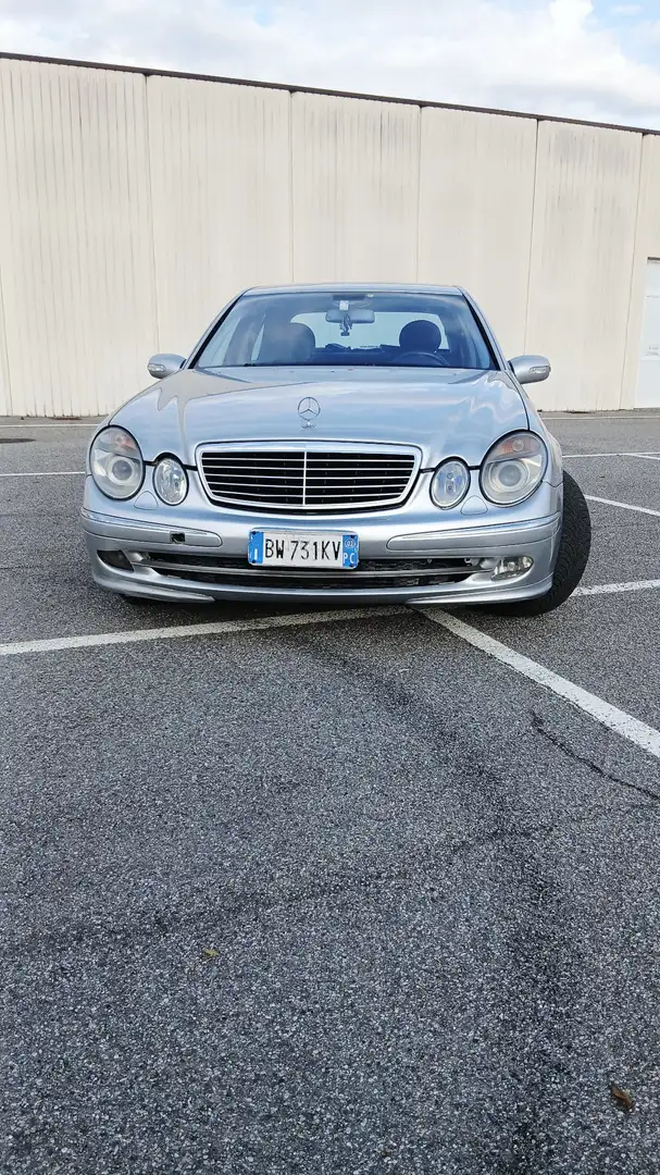 Mercedes-Benz E 270 td cdi Avantgarde - 2