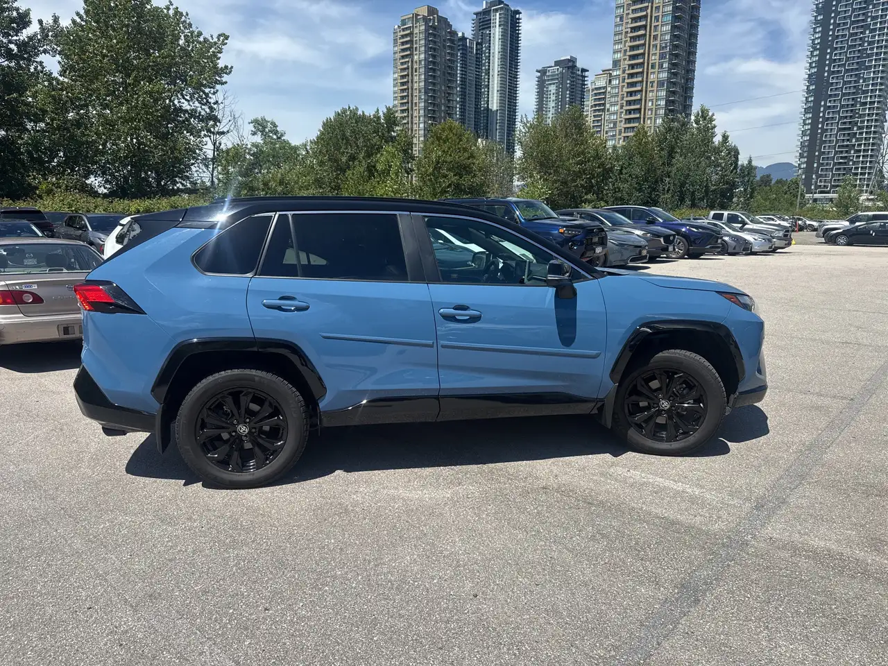 Toyota RAV 4 photo Toyota RAV 4