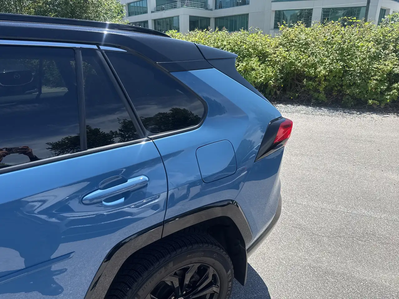 Toyota RAV 4 photo Toyota RAV 4