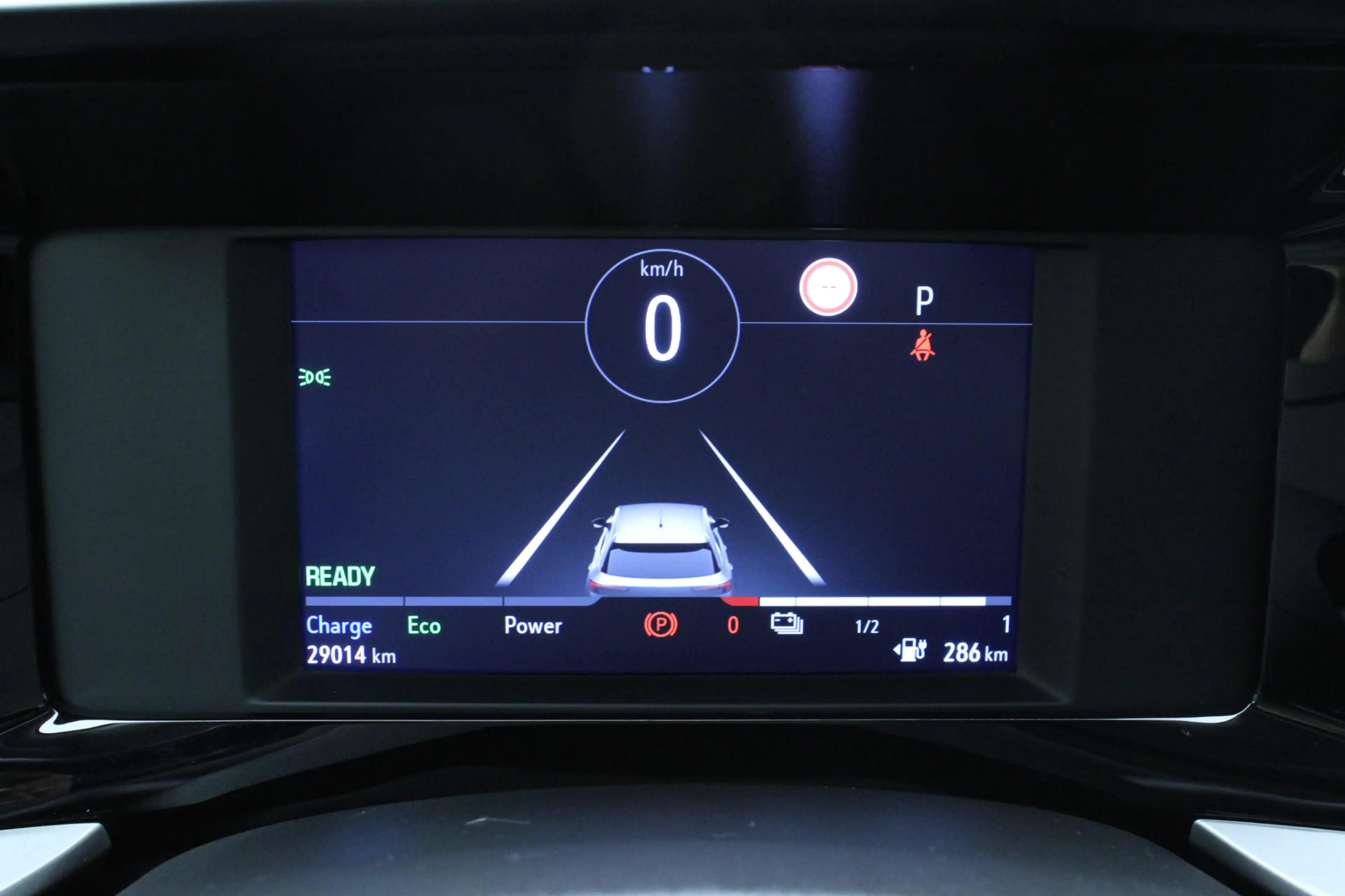Opel Mokka-E Electric Level 2 50 kWh | Navi / Carplay / Cruise — photo 18