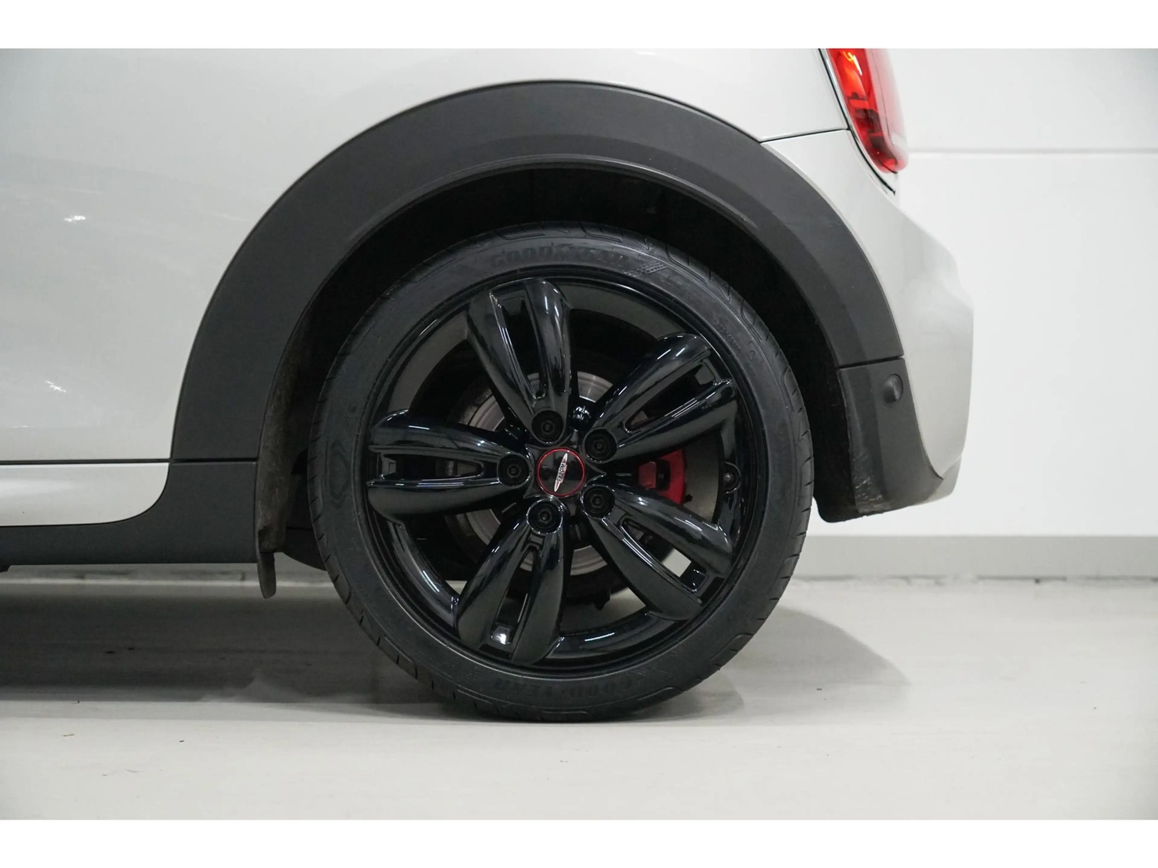MINI John Cooper Works Mini 2.0 Panoramadak | Head Up | Comfort Access — photo 35