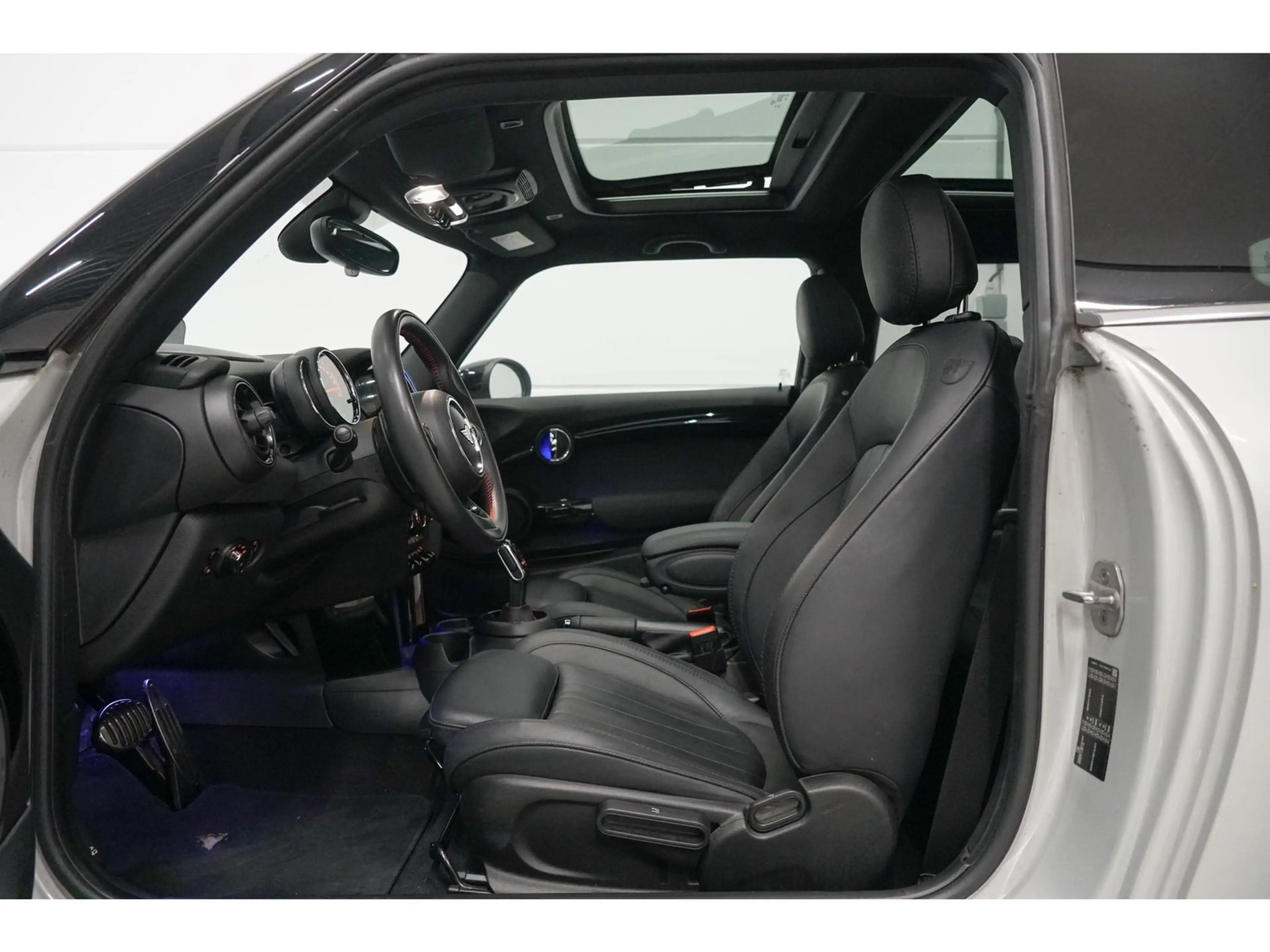 MINI John Cooper Works Mini 2.0 Panoramadak | Head Up | Comfort Access — photo 22