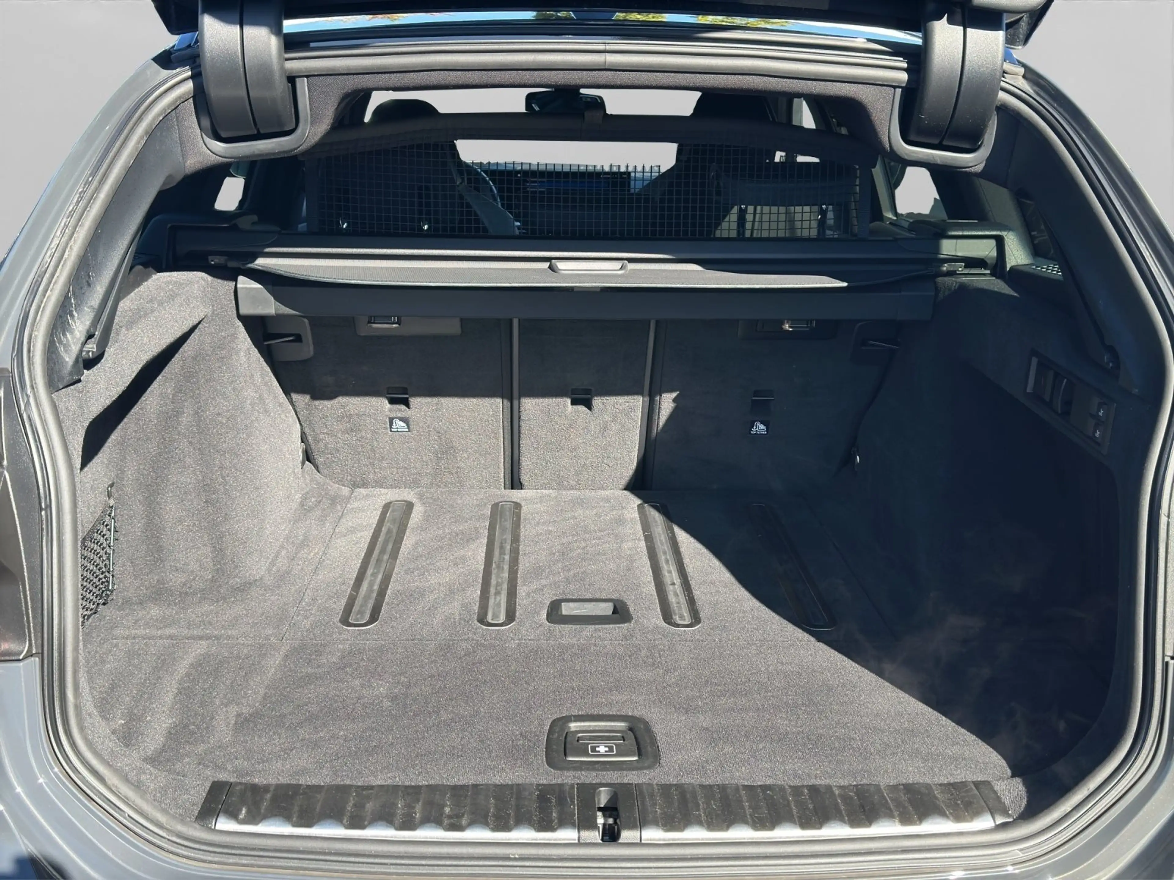 BMW M3 Competition M xDrive Touring M Drivers P. — photo 14