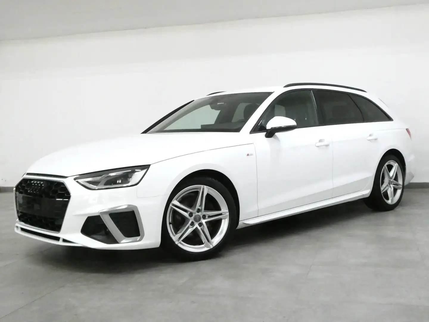 Audi A4 35 TDI "S-Line" LED Navi Ahk B&O R-Kamera Sportsitze/Sportwahrwerk 18" phonebox Sitzh Weiß - 1