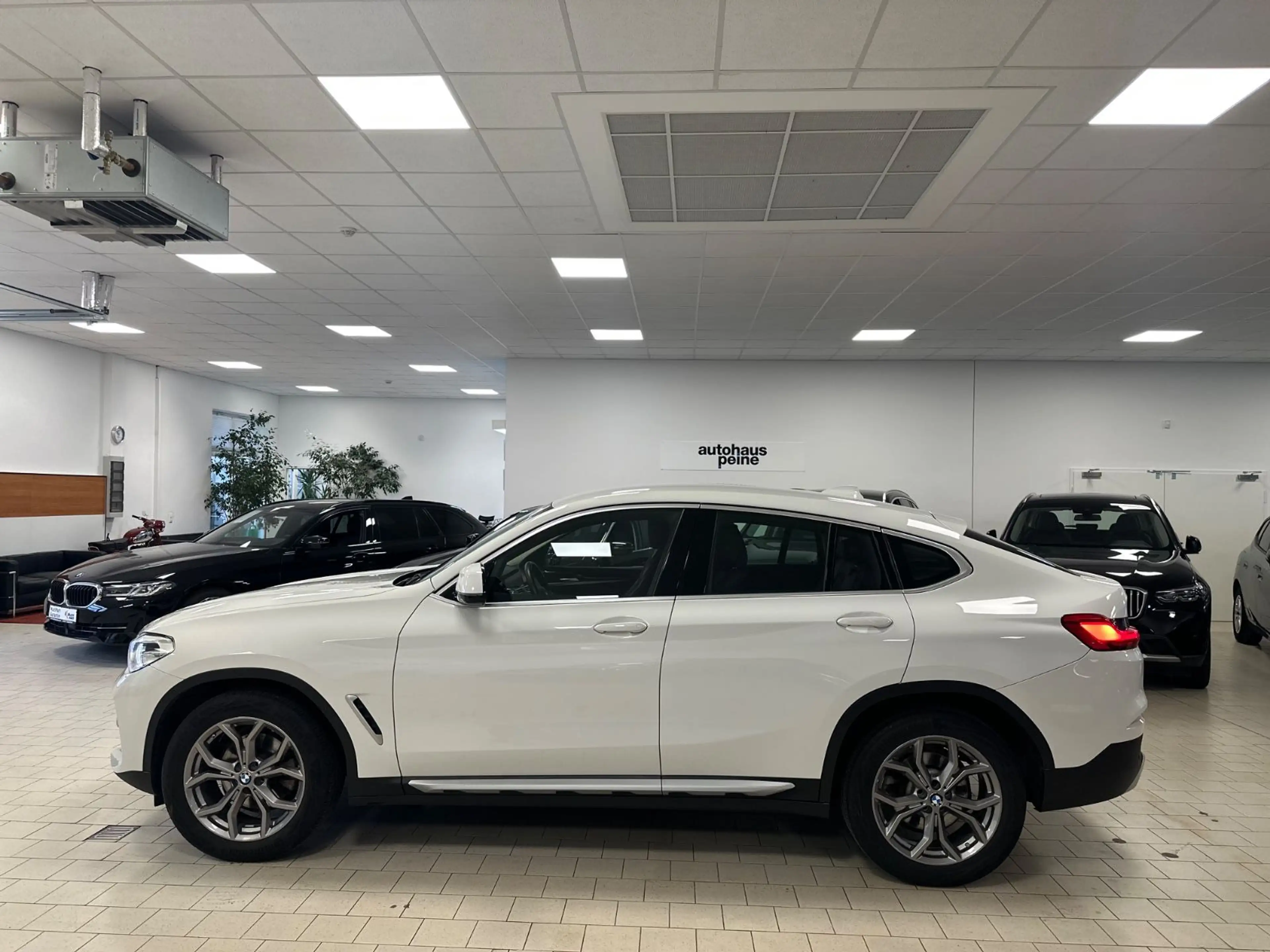 BMW X4 xDrive 20d xLine Aut/Navi/SportSitze/LED/Spor — photo 7